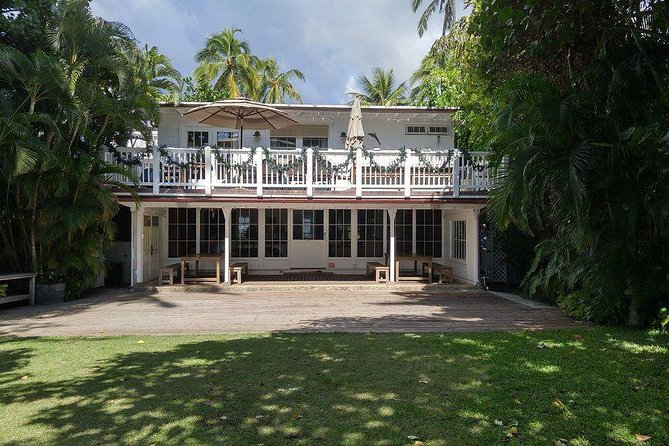 Afternoon at McGarret - Hawaii 5-0 TV Tour - Who should book this Hawaii Five-0 tour, and who should skip it