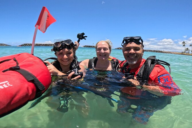 Beginner Scuba Diving Experience with Video Package in Honolulu - Breathing Gear, Fin Control, and Ear Comfort Tips