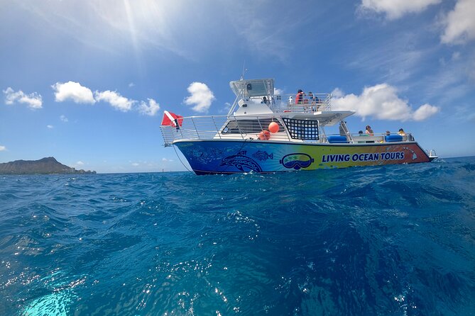 BYOB Sunset Cruise off the Waikiki Coast - Snacks and refreshment: The BYOB doesn’t replace them