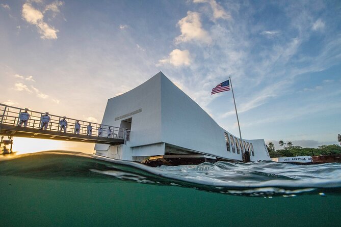 Chief's Official Pearl Harbor Self-Guided Multimedia Tour - Getting Oriented at the Pearl Harbor Visitor Center (and the No-Bag Reality)