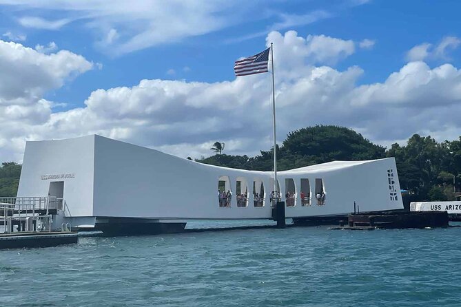 Deluxe Pearl Harbor USS Arizona Memorial and Honolulu City Tour - Key things I’d zero in on before you go