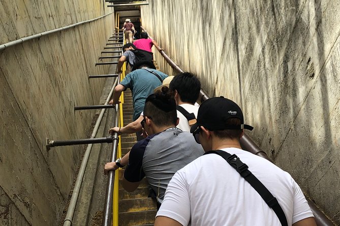 Diamond Head Bike to Hike and Local Lunch - How hard is it? Biking hills plus stairs near the summit