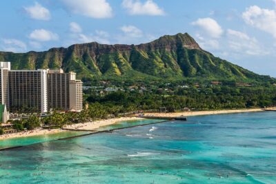 Diamond Head Hike Shuttle with Reservation Tickets Included - How the shuttle ride actually feels (and what you’ll see)