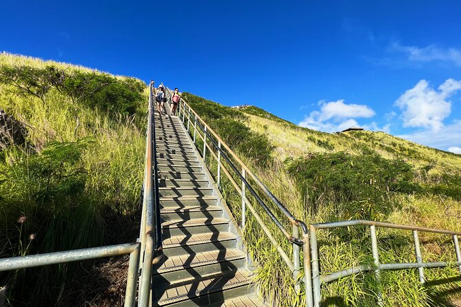 Diamond Head Hiking and Oahu Island Experience feat. North Shore - Kahuku Sugar Mill: Lunch Choices and Giovanni’s Shrimp Truck Energy