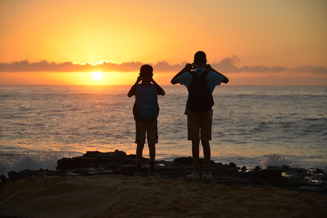 First Day Must: Oahu Sunrise & Circle Island Adventure - Kualoa Regional Park and Chinaman’s Hat: Film-Era Photos Done Lightly