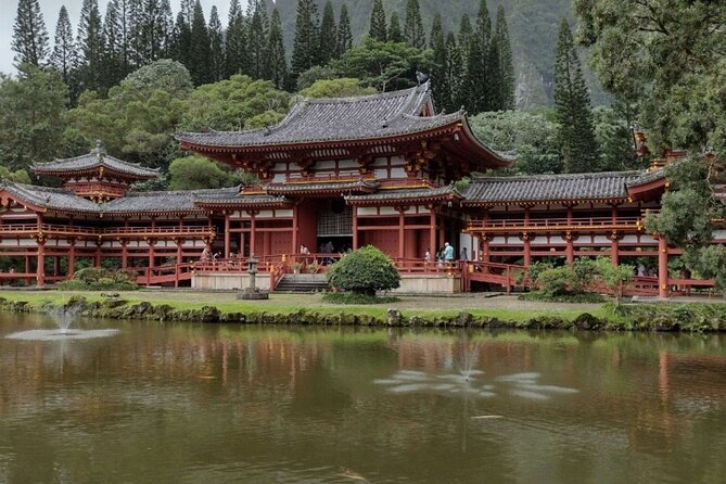 Full Day Oahu Tour with Byodo Temple & Waimea Waterfalls - A full-day Oahu loop that saves you from planning stress