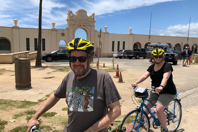 Hawaiian Food Tour by Bike in Oahu - Waikiki by bike: what this tour feels like