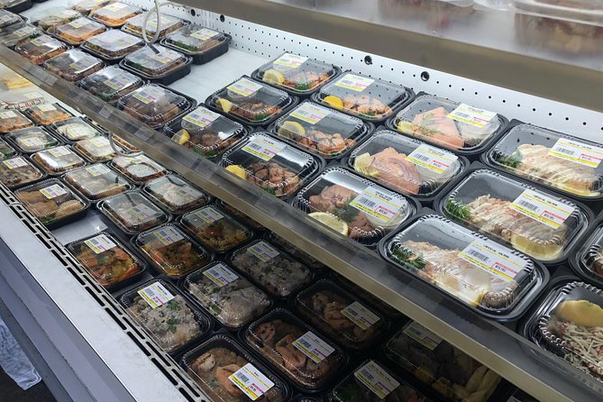 Hawaiian Food Tour by Bike in Oahu - When to book: best times for a Waikiki food shortcut