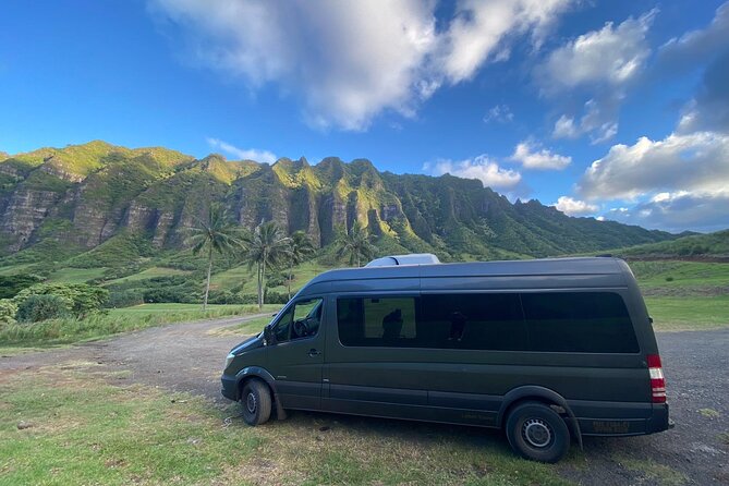 HNL Airport & Waikiki Private Transfer by Brand New Mercedes Van - Price and Value: $160 for a Whole Van (Up to 14)