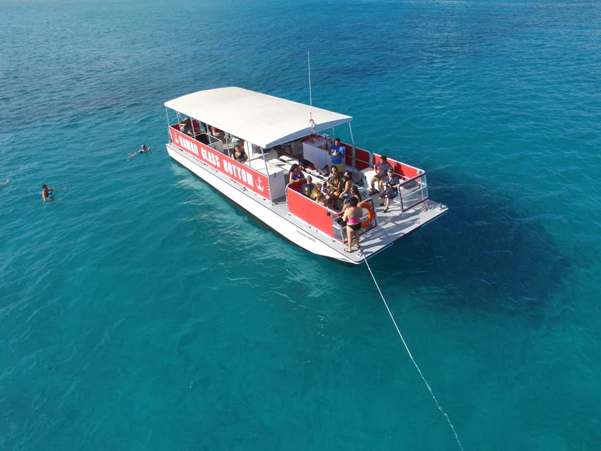 Honolulu: Glass Bottom Boat Tour along Oahu's South Shore - Setting up for the smoothest hour on the water