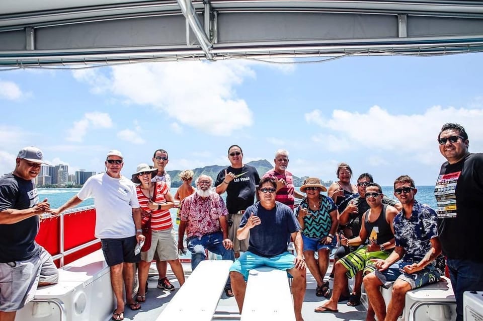 Honolulu: Glass Bottom Boat Tour along Oahu's South Shore - Should you book? My recommendation in plain terms