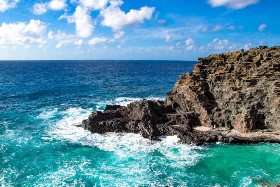 Honolulu: Oahu Sights and Bites Circle Island Foodie Tour - Halona Blowhole and Hanauma Bay: Nature Stops Where Wildlife Is the Bonus
