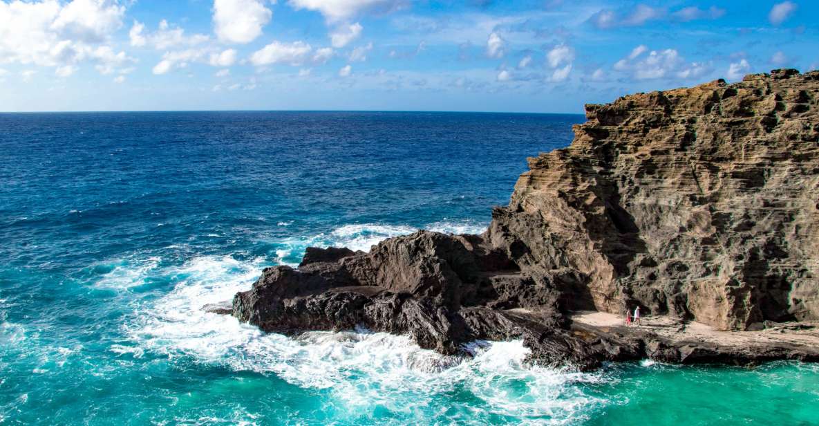 Honolulu: Oahu Sights and Bites Circle Island Foodie Tour - Waikiki Pickup to Diamond Head: Start With Panoramic Payoff
