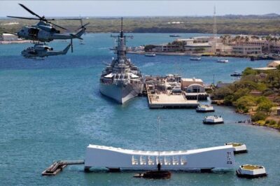 Honolulu: Pearl Harbor, USS Arizona and Battleship Missouri - Pearl Harbor Visitor Center: exhibits that set the tone