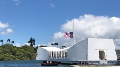 Honolulu: Pearl Harbor, USS Arizona Memorial [Early Access] - Pearl Harbor Visitor Center: the setup that makes the memorial hit harder