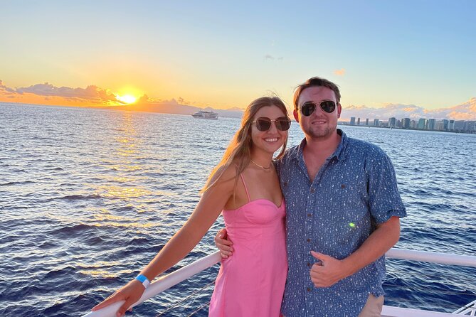 Honolulu Sunset Dinner Cruise with Friday Fireworks Show - Friday Fireworks From the Bay: Why This Setup Works