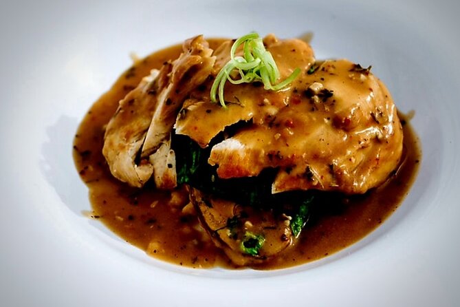 Honolulu Sunset Dinner Cruise with Friday Fireworks Show - The 3-Course Meal: What You’re Actually Eating on Board