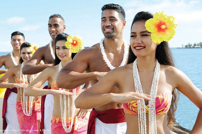 Honolulu: Three Star Deluxe Sunset Dinner Cruise and Show - Sail-out views: Waikiki light show and the Diamond Head payoff