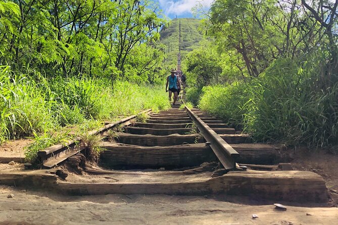 Koko Head E-Bike Ride and Hike Tour - Trading Waikiki Traffic for a 7:00 AM E-Bike Start