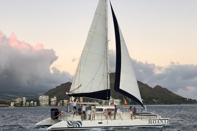 Moana’s Swim’n’Sail Cocktail Cruise Along the Waikiki Coast - Cocktails, Drinking Rules, and Keeping It Reasonable