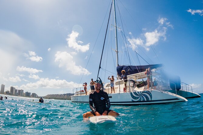 Moana’s Waikīkī Grand Guided Turtle Snorkel & Sailing Adventure - Drinks on the way back: included first round, then $8 add-ons
