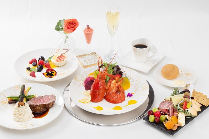 Nova Five Star Sunset Dinner and Jazz - Friday fireworks from Hilton: why one extra hour changes everything