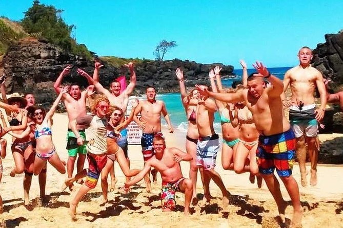 Oahu Circle Island Tour with Turtle Snorkeling— Small-Groups - 7:20am pickup, Diamond Head views, and the Halona Blowhole show