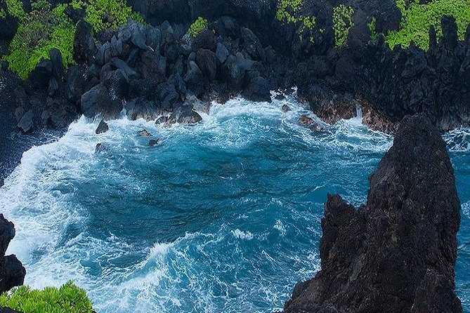 Oahu Grand Circle Island Experience Departing from Kauai - Big-picture value: airfare, snorkeling gear, and a full-island loop
