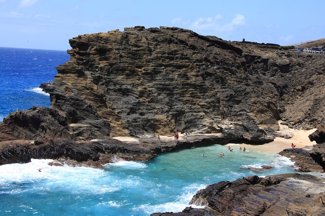 Oahu: Grand Tour Around Island 16 Locations plus Snorkeling - Price Value and Logistics: What $109 Really Buys