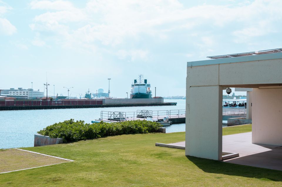 Oahu: Pearl Harbor, USS Arizona, and City Highlights Tour - Logistics that can make or break your day