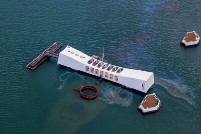 Oahu: Pearl Harbor USS Arizona Memorial - The USS Arizona boat ride: the part you came for