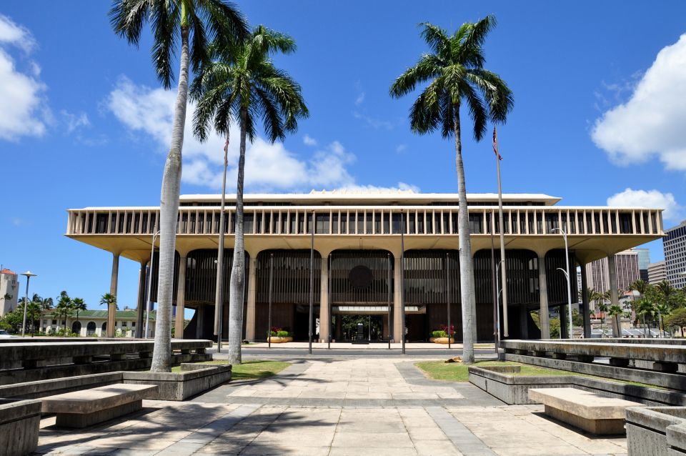 Oahu: Pearl Harbor, USS Arizona, Might Mo, & Honolulu Tour - What This Oahu Tour Covers in One Tight Day