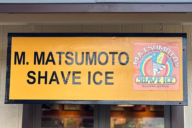 Oahu: Roundtrip Shuttle From Waikiki to Dole Plantation & Haleiwa - The ride experience: what to expect on the bus