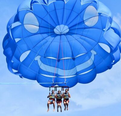 Oahu: Waikiki Parasailing - Getting From Check-In to the Boat: The Real Timing