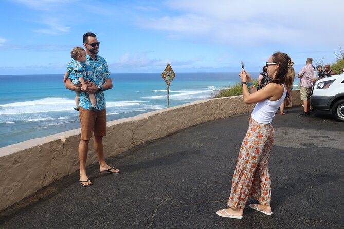 Oahu's Stunning Views: Half-Day Scenic Tour with 7 Lookouts - Halona Blowhole and Eternity Beach: lava power and movie lore