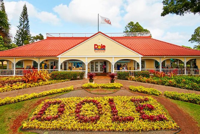 Oahu's Ultimate Tour: Dole, Turtle Snorkel, Pali Lookout & More - Tropical Farms, Kahuku Sugar Mill, and Kahuku Farms: food stops that can feel like culture