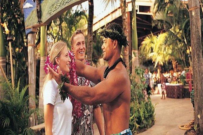 Pearl Harbor, Dole Plantation, and Polynesian Center from Waikiki - The small-group reality: long hours, strong guidance