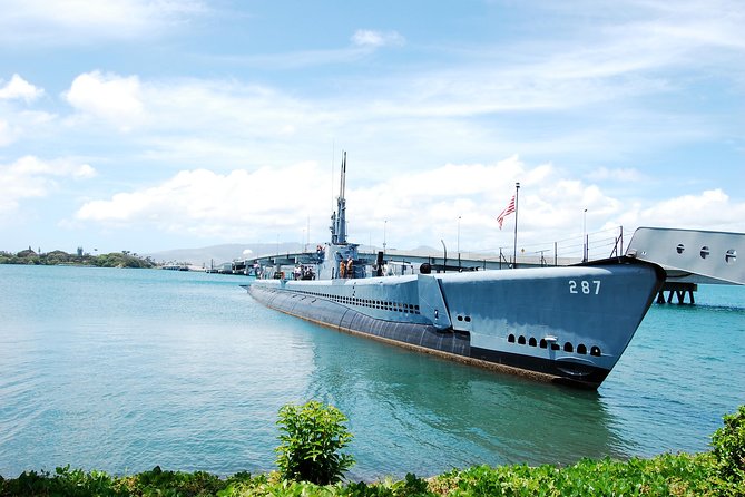 Pearl Harbor History Remembered Tour from Ko Olina - Pearl Harbor Visitor Center: museum time that sets the stage