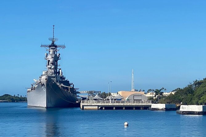 Pearl Harbor: USS Arizona Memorial & Battleship Missouri - Waikiki to Pearl Harbor: how the timing sets the tone