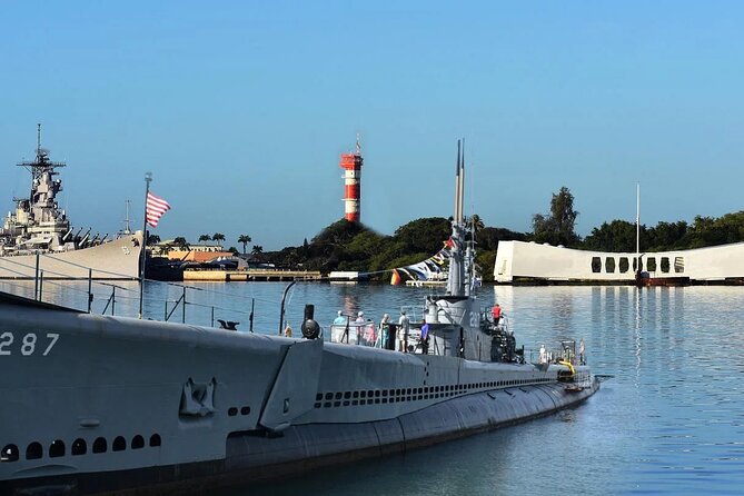 Pearl Harbor: USS Arizona Memorial & Battleship Missouri - The USS Arizona Memorial boat ride: short, powerful, and specific