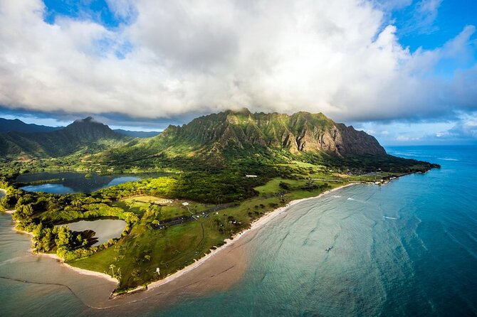 Royal Crown of Oahu - 60 Min Helicopter Tour - Doors Off or On - Ka‘a‘awa Valley and Sacred Falls: the close-up you came for