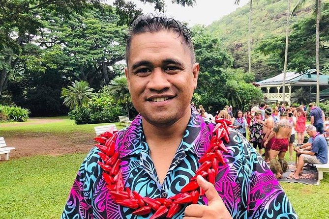 Toa Luau at Waimea Valley, Oahu - The Waimea Valley setting that makes this luau feel like more than a show