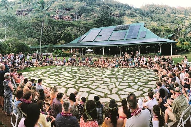 Toa Luau at Waimea Valley, Oahu - Dinner timing and food quality: the feast part you’ll actually remember