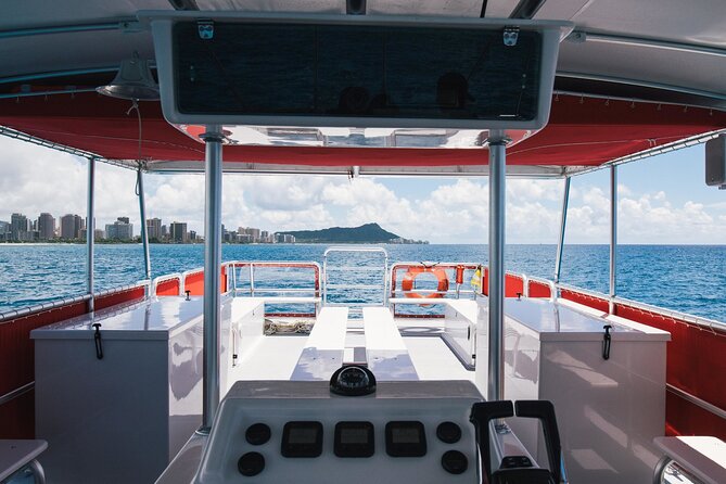 Waikiki Glass Bottom Boat Cruise - One hour on the water: Kewalo Basin out to Waikīkī and Diamond Head