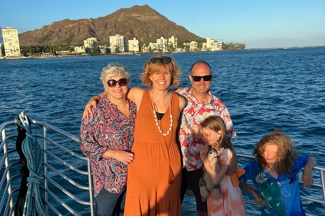 Waikiki, Hawaii: Deluxe Snorkel and Wildlife Cruise - Crew energy and safety: the part that makes it feel easy