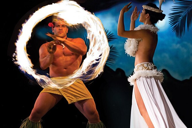 Waikiki Starlight Luau on The Great Lawn-Hilton Hawaiian Village - The Great Lawn at Hilton: comfort, sightlines, and the reality of “up close”