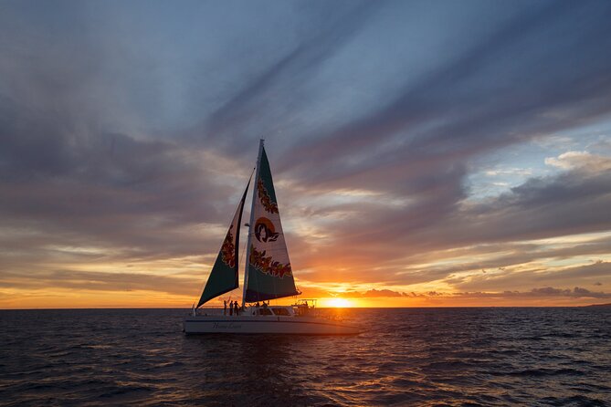 West Oahu Sunset Cocktail Cruise with Appetizers - Waiʻanae Small Boat Harbor: the easy start and the quiet wait