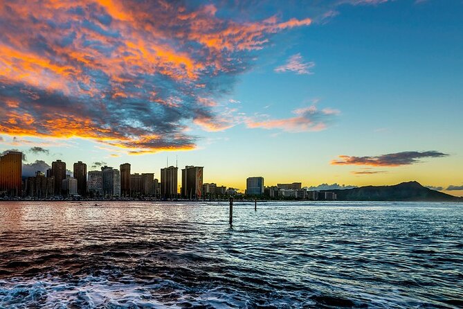 Whale Watching & Late Breakfast Cruise in Honolulu - Breakfast Onboard: Kona Coffee and Local-Style Brunch