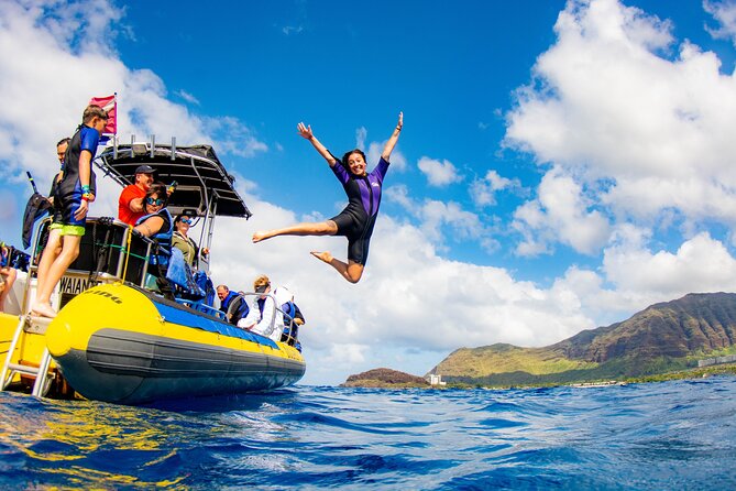 Wild Dolphin Watching and Snorkel Safari Off West Coast of Oahu - The 32-foot USCG boat experience: good sightlines, real ocean feel
